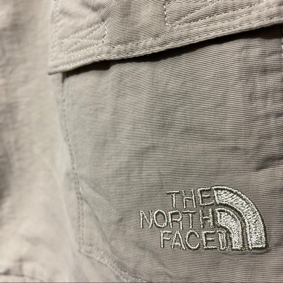 The North Face Convertible Pants - Picture 10 of 11